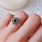 Anillo Cora